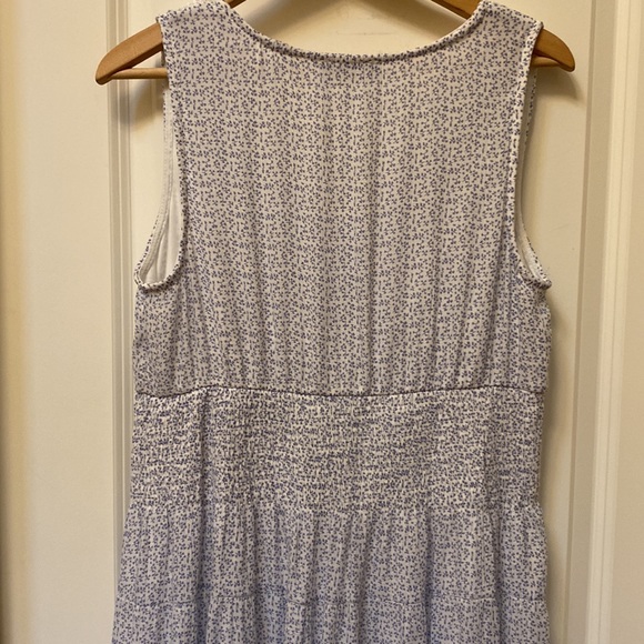 J. Gee Woman's Dress - Picture 7 of 8